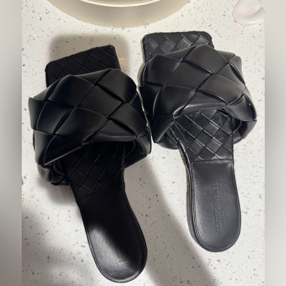 Bottega Veneta Libo flat sandal